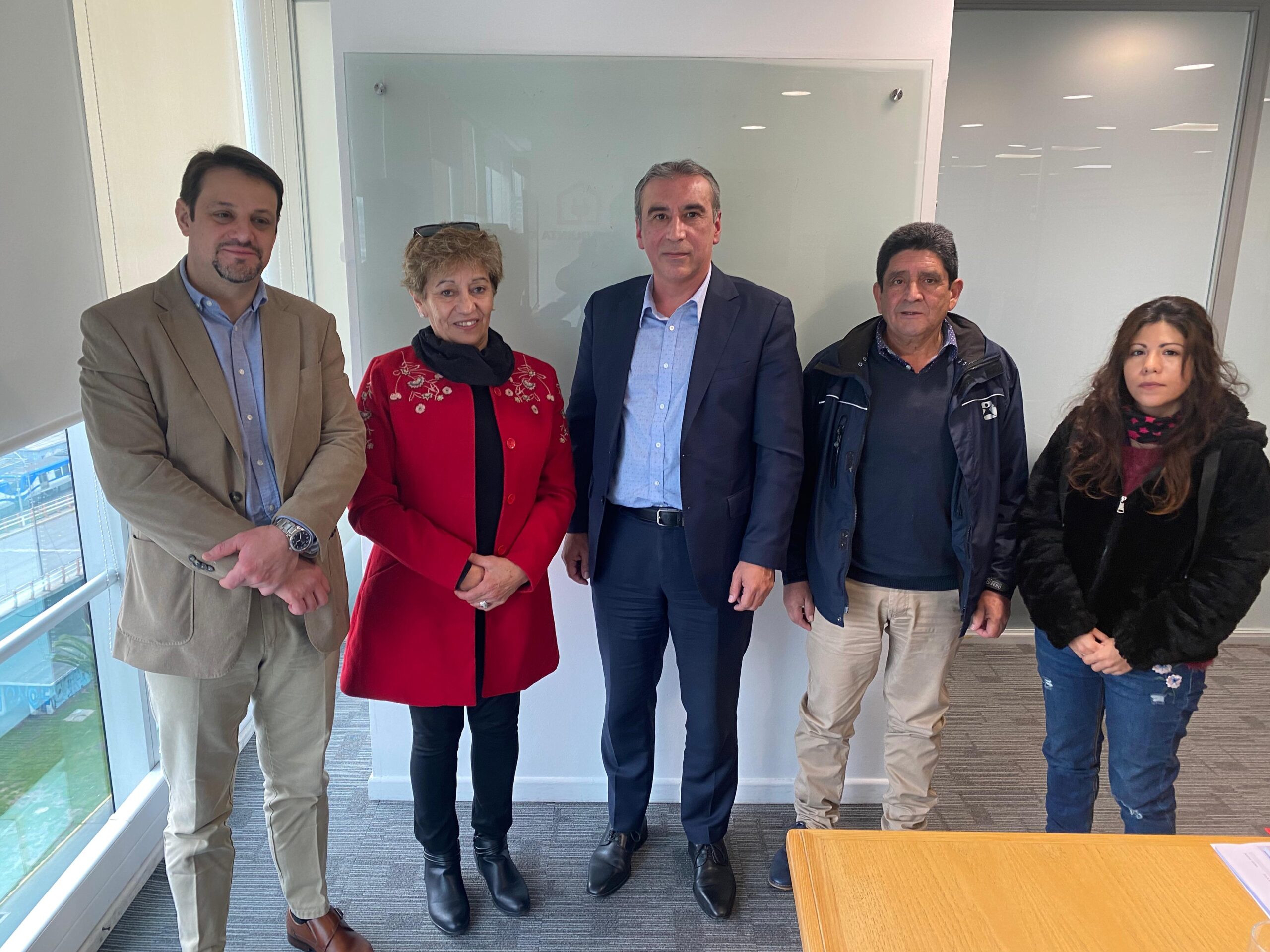 Featured image for “Diputado Rivas se reunió con CEO de Chilquinta por alzas desmedidas en cuentas de luz en Los Andes”